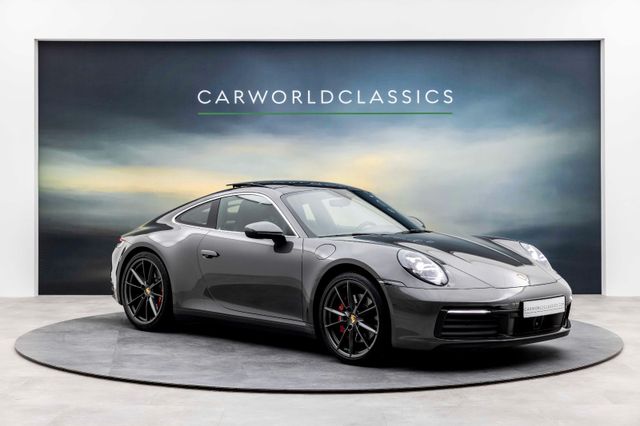 PORSCHE 992