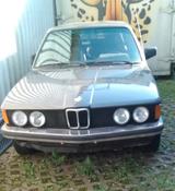 BMW E21 320/6  Oldtimer von 1978 (restaur... - BMW 320 E21 mit Benzin-Antrieb