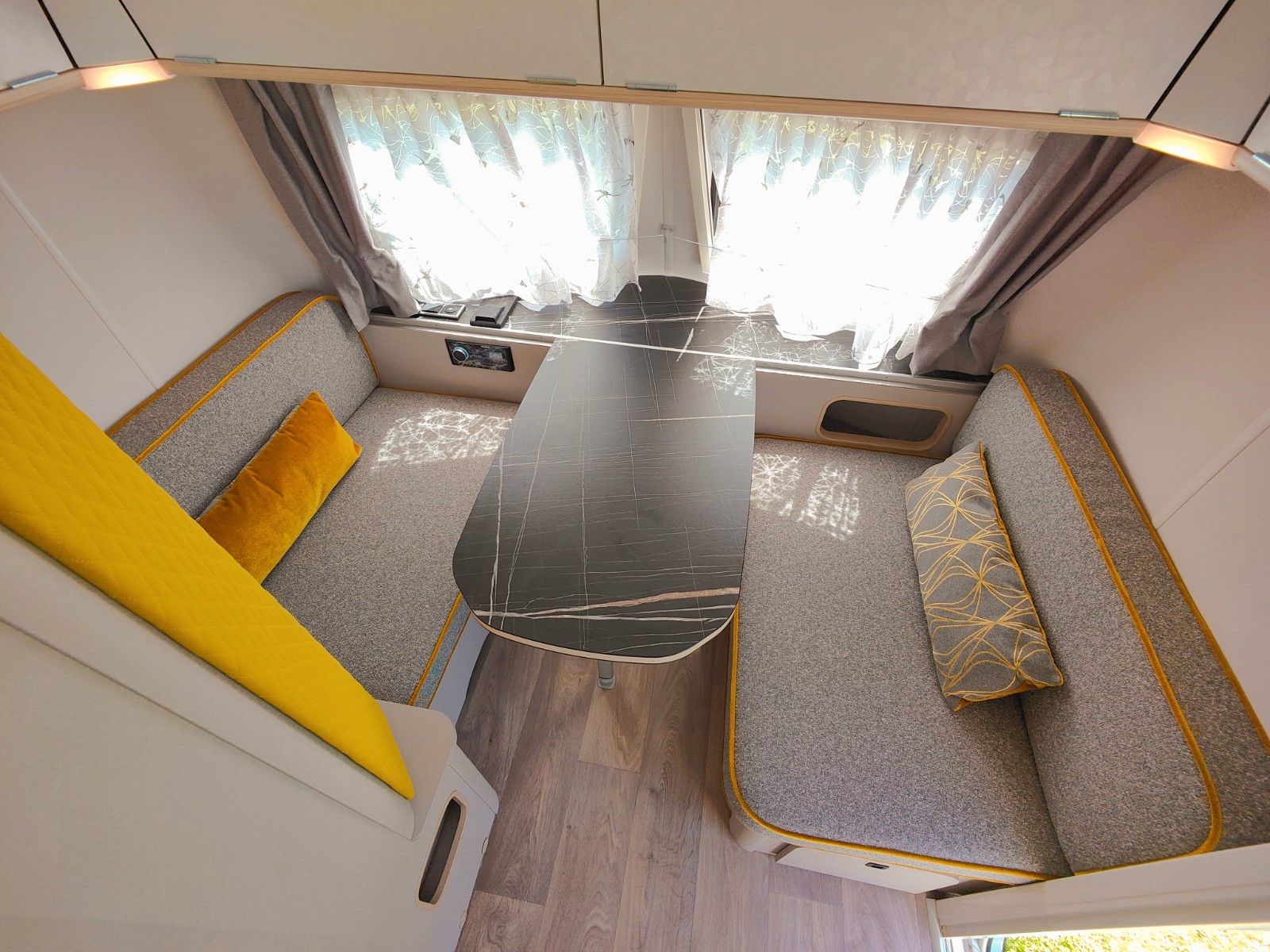 Fahrzeugabbildung HYMER / ERIBA / HYMERCAR TOURING 530 LEGEND URBAN 2025