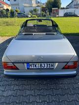 Mercedes-Benz 300 CE-24 Sportline Zustand 2 außen, 2+ innen - Mercedes-Benz Gebrauchtwagen von 1993