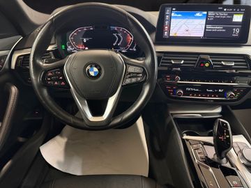 BMW 520 - 11