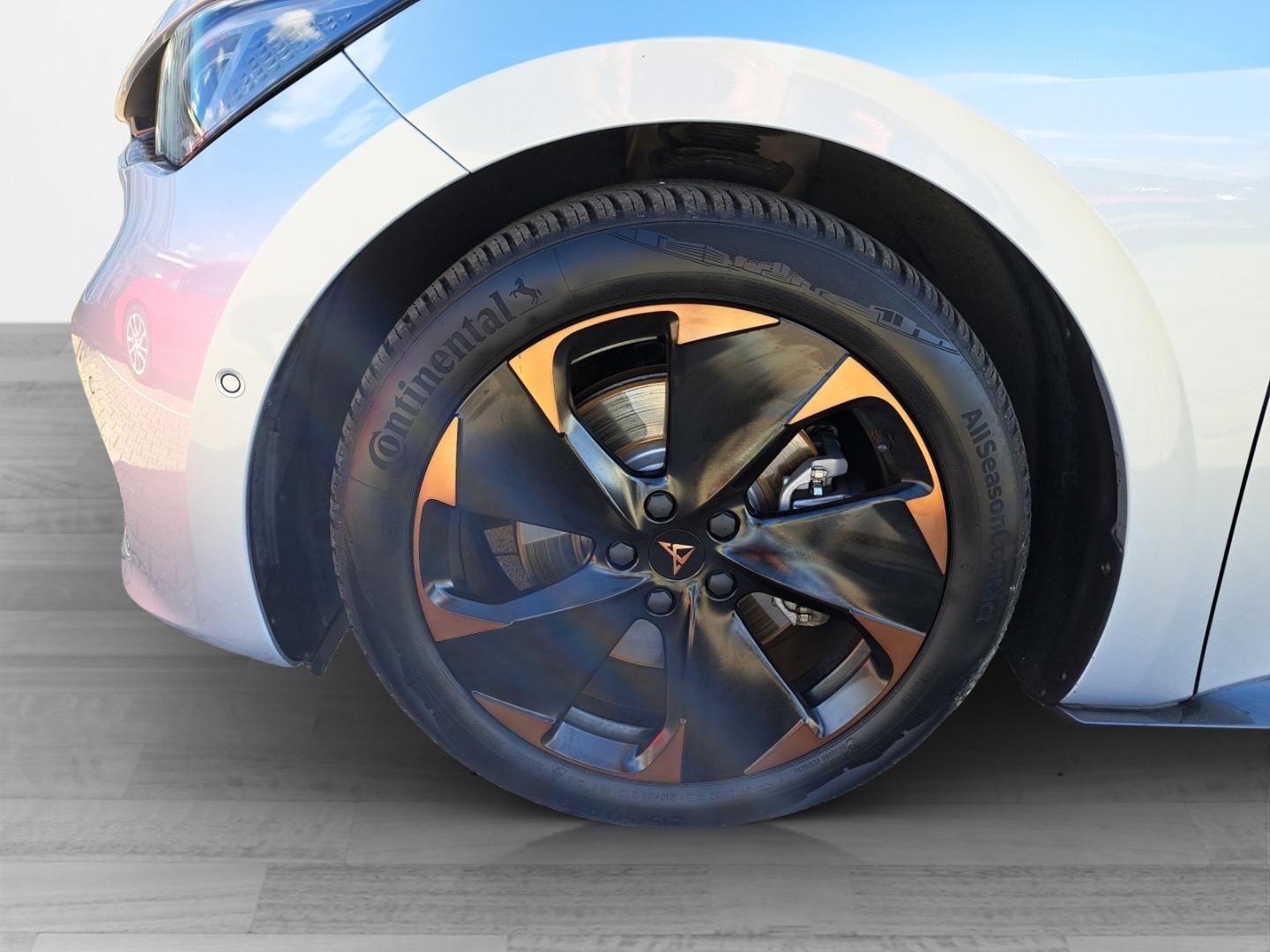 Cupra Born 77 kWh HEAT PUMP TOP VIEW HUD LED NAVI