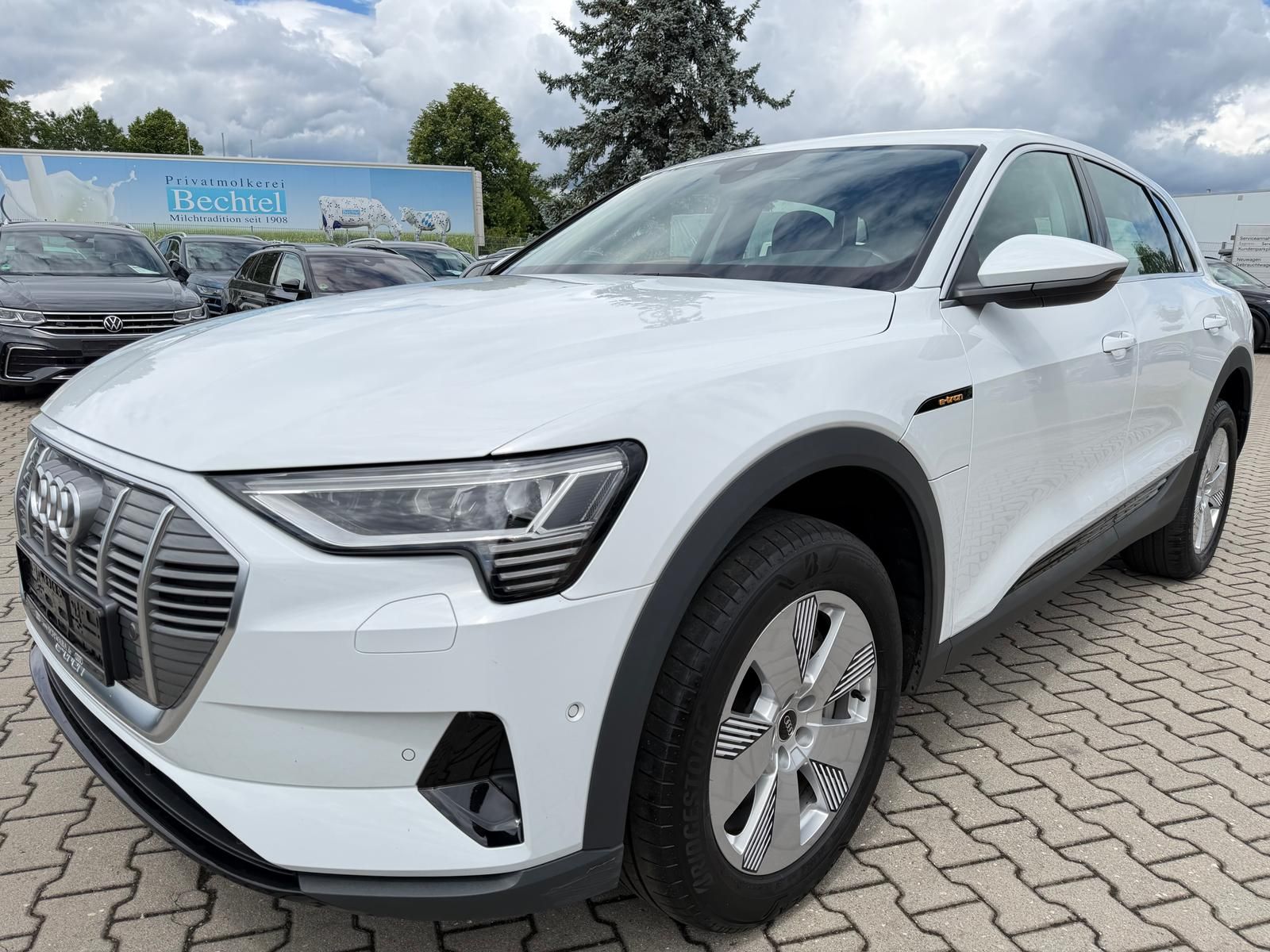 AUDI e-tron 55 quattro Leder AHK Panorama