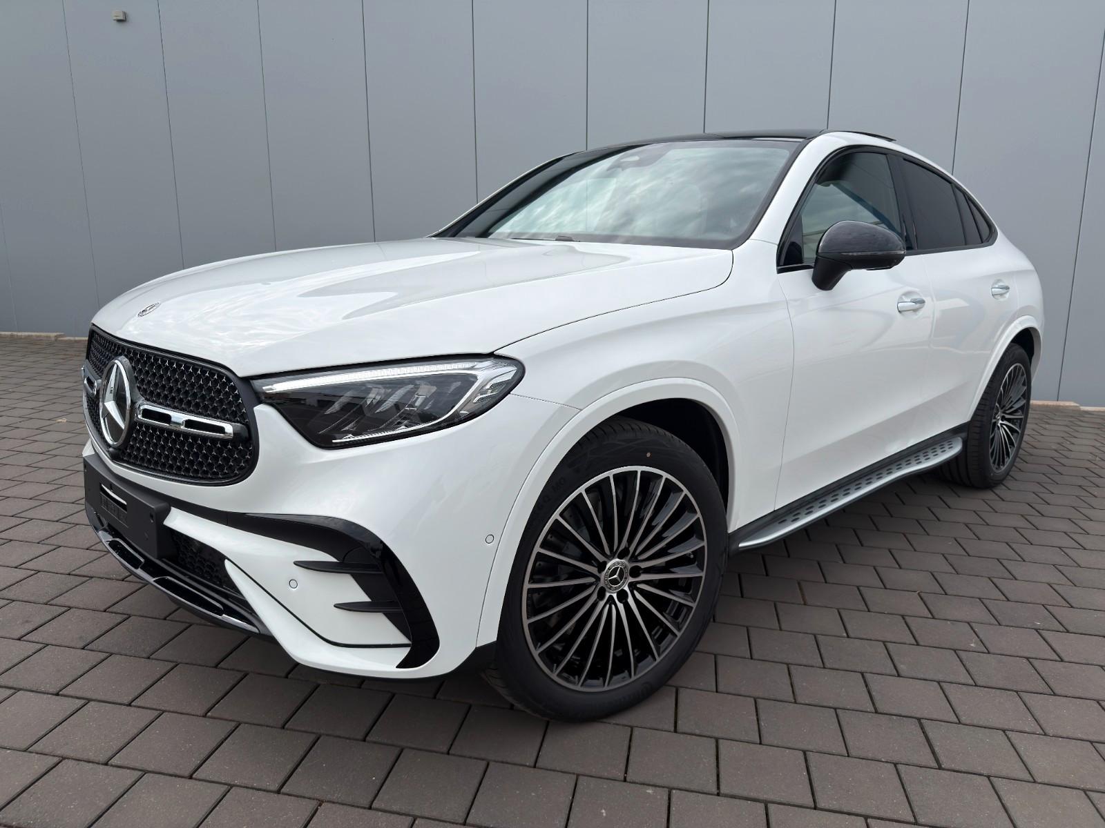Mercedes-Benz d 4M AMG+NIGHT+360+PANO+TOTW+KEYLESS