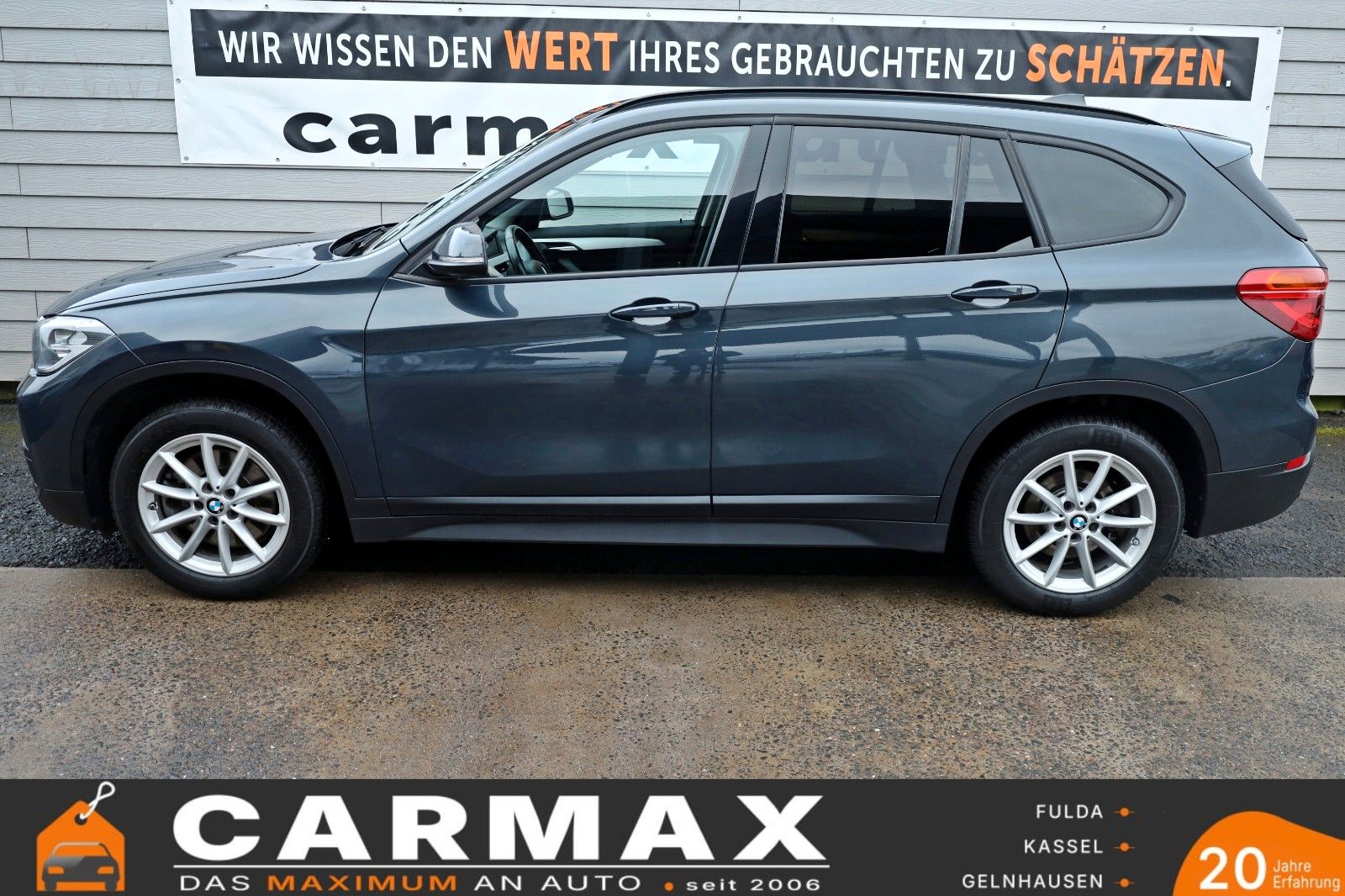 Fahrzeugabbildung BMW X1 xDrive 20i Advantage,PDC,Automatik,Scheckheft