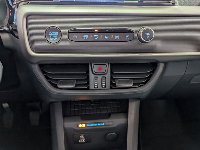 Ford Tourneo Courier Titanium WipaAHK 5JGarantie!