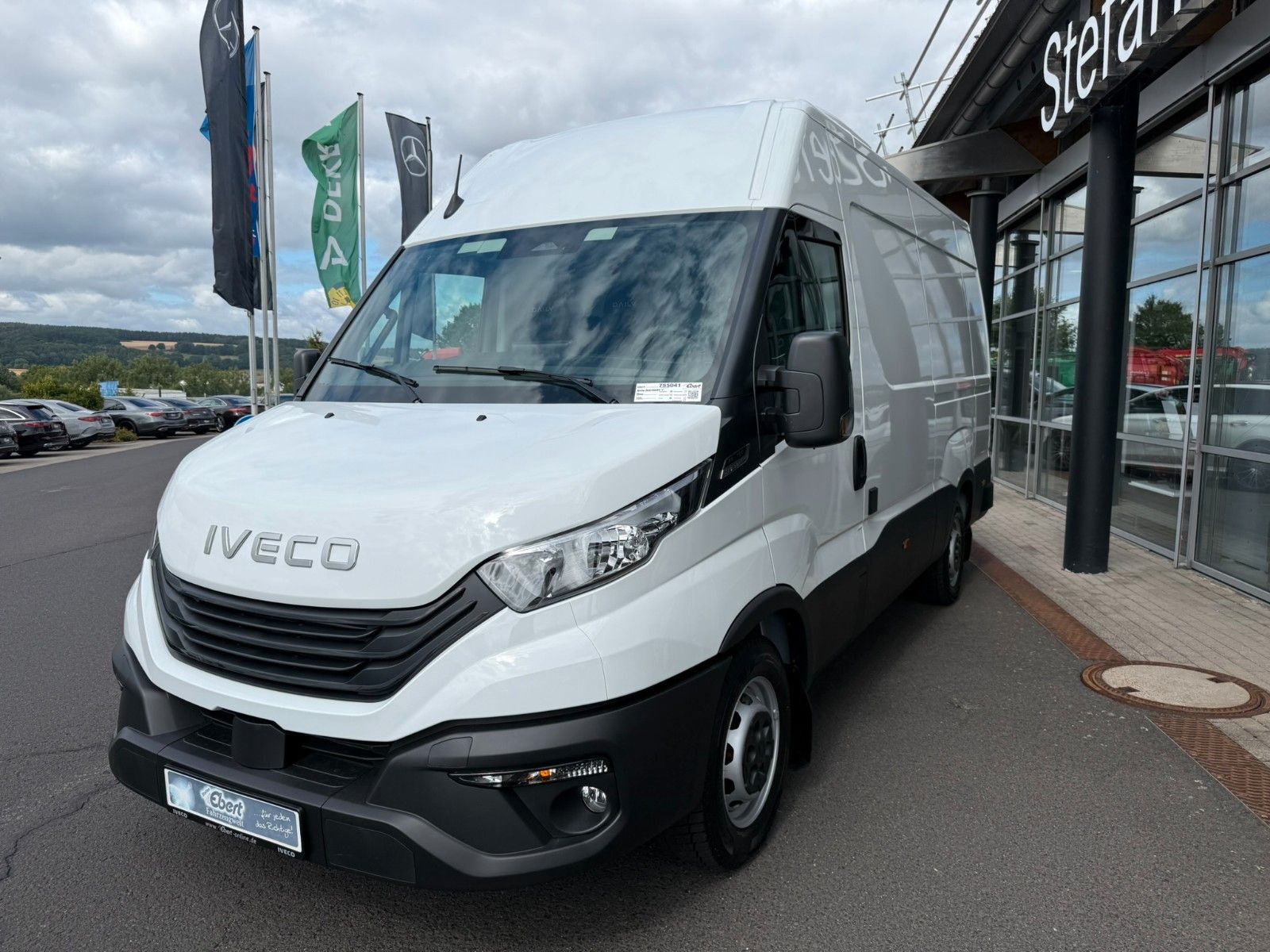 Fahrzeugabbildung Iveco Daily 35S16HA8 V Kühlkastenwagen *R 3520 mm*Navi