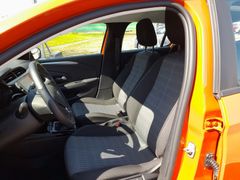Fahrzeugabbildung Opel Corsa F Edition NAVI SHZ ALLW LRH ALU