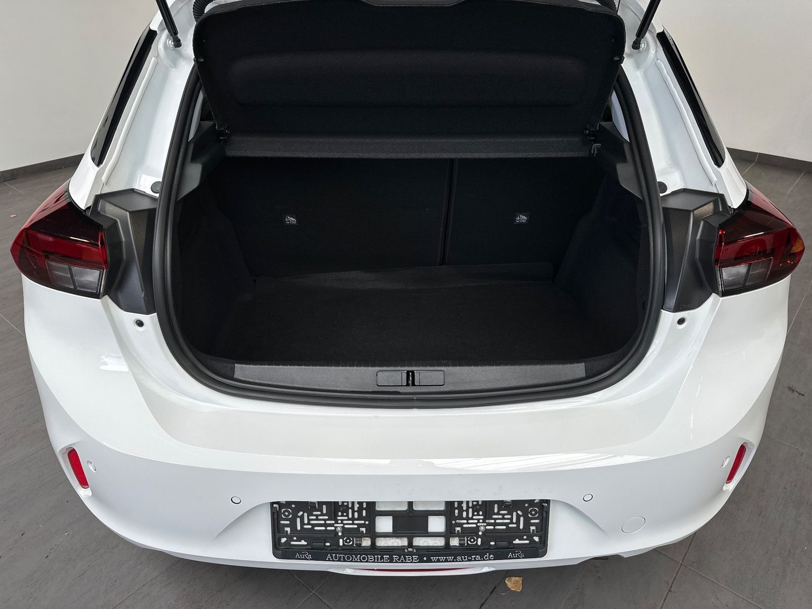 Fahrzeugabbildung Opel Corsa F 1.2 Elegance LED+KAM+PDC+DAB+VCOCK+KLIMA