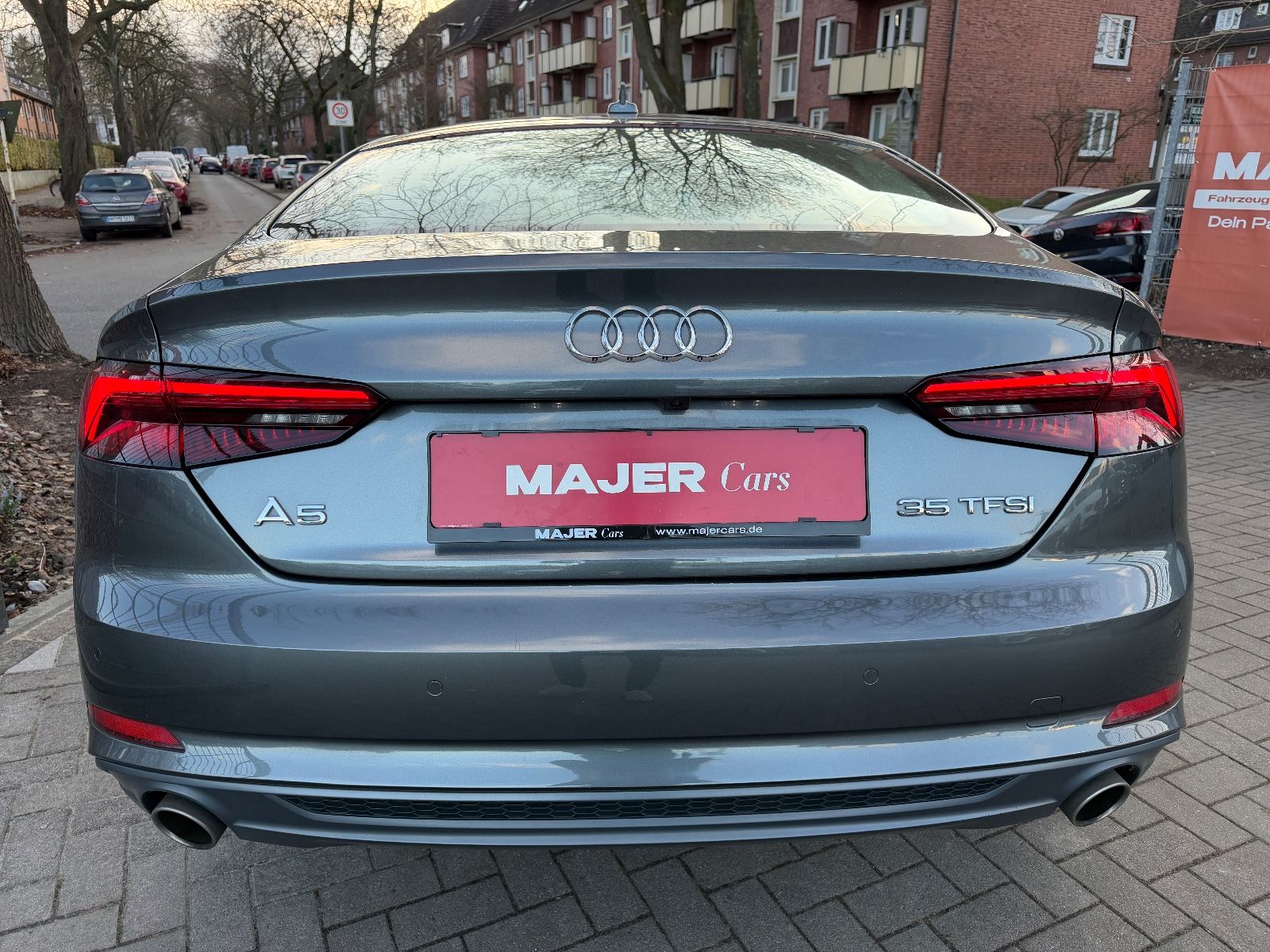 Fahrzeugabbildung Audi A5 Sportback 35 TFSI S-LINE*LED*TEMPO*KAMERA*PDC