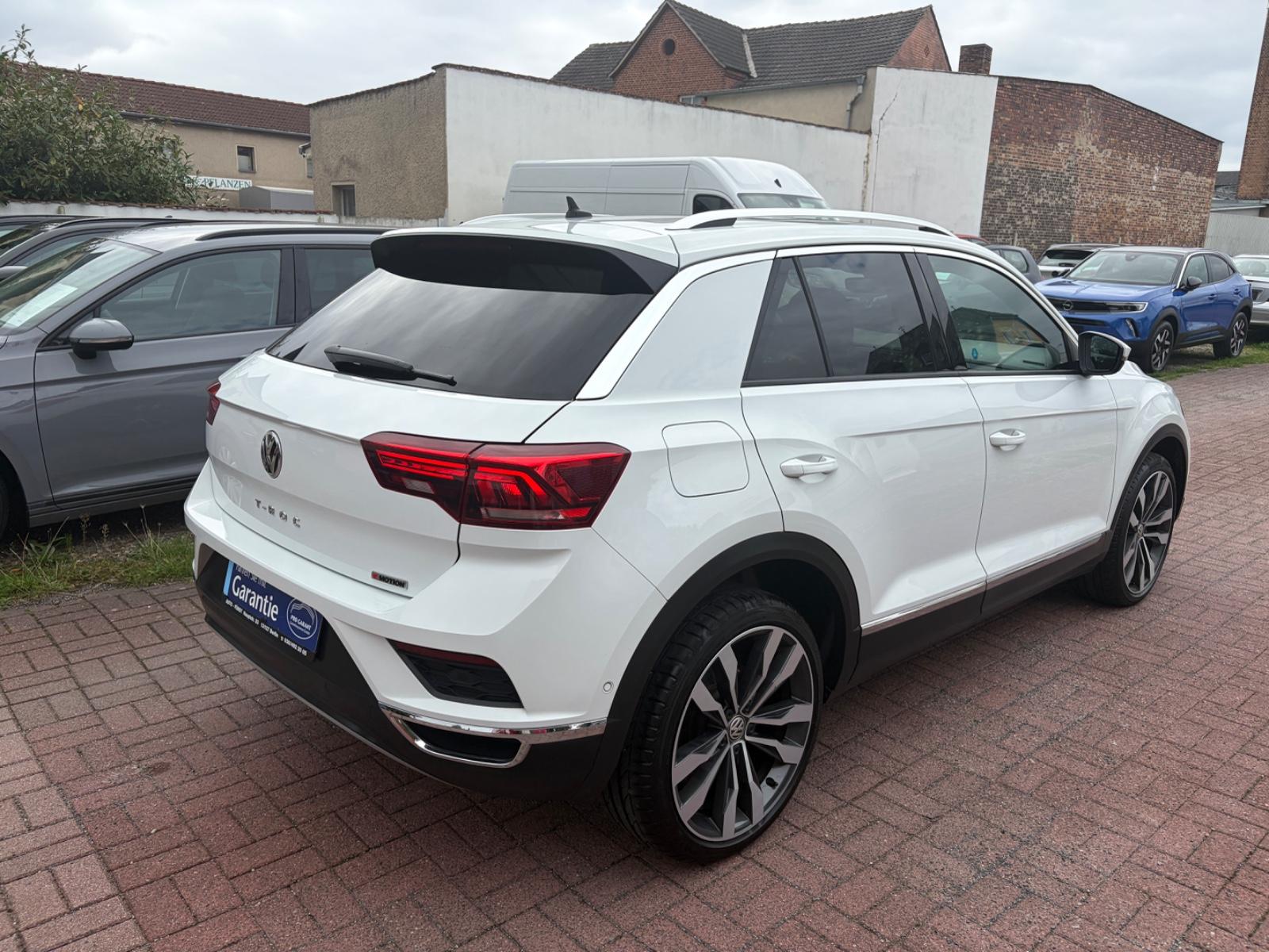 Volkswagen T-Roc Sport 4Motion+AUTOM+NAVI+TEMPOM.+PANOD.+++