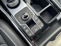 Fahrzeugabbildung Kia Sorento 2.2 CRDi DCT8 AWD Platinum PANO 1.HAND