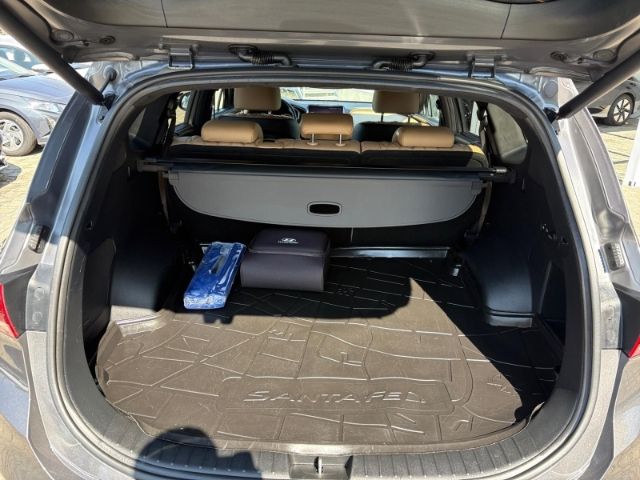 Fahrzeugabbildung Hyundai SANTA FE Signature Phev 4WD +LEDER+KLIMA+NAVI+PD