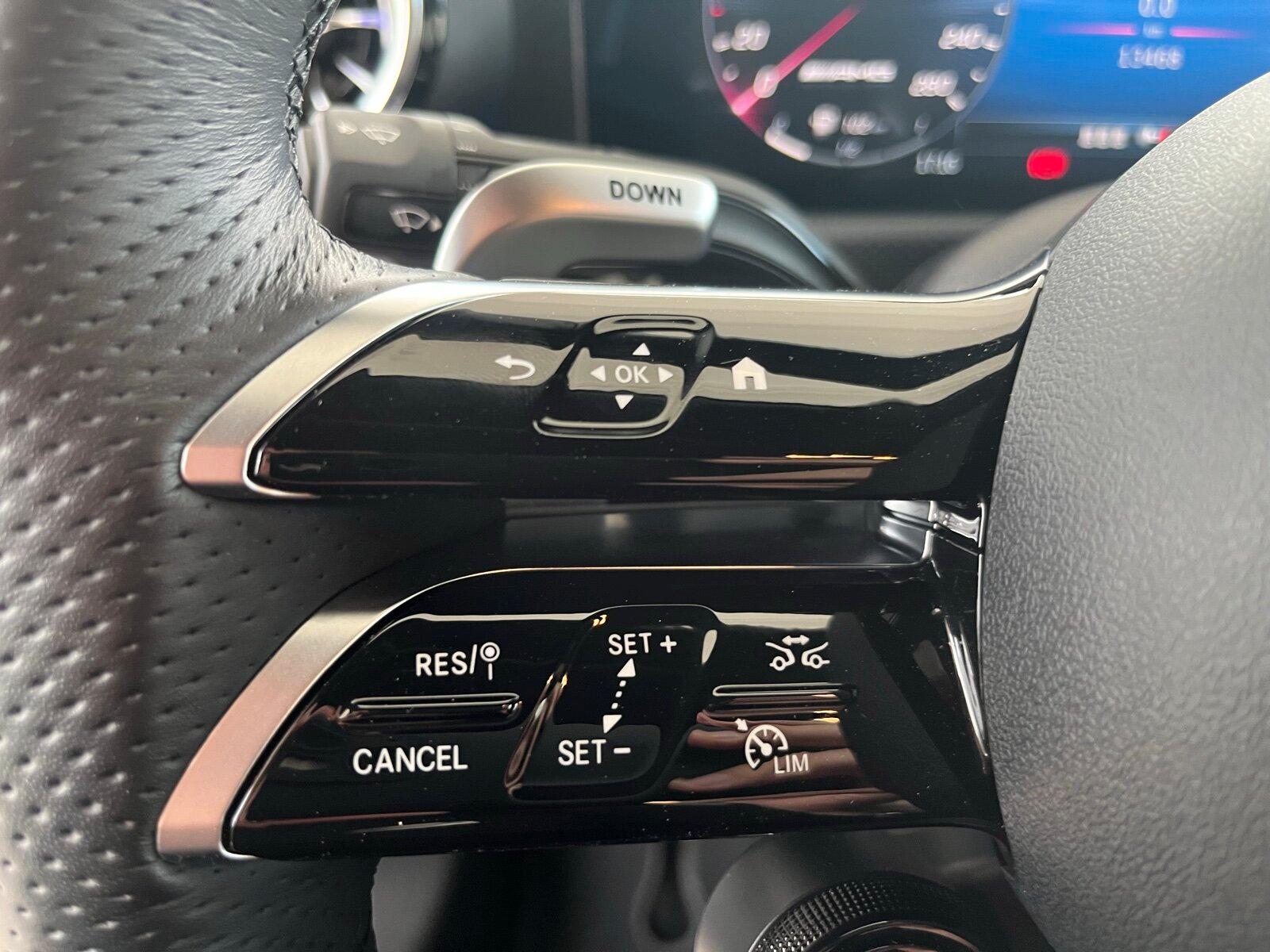 Mercedes-Benz CLA 35 AMG 4M SB Pano.-Dach/Distronic/Kamera/LED