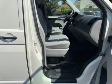Volkswagen T5 Transporter - 12