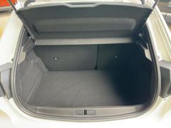 Foto Nummer 11: PEUGEOT 208