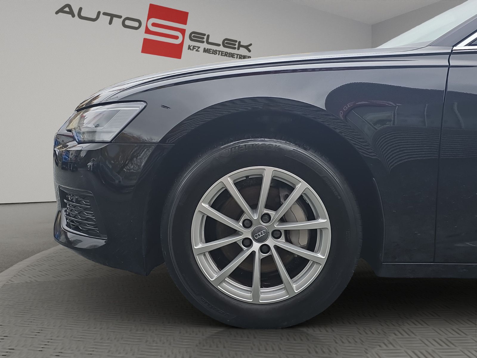 Fahrzeugabbildung Audi A6 Avant 40 TDI LED+KAMERA+NAVI+PDC+AHK+SHZ