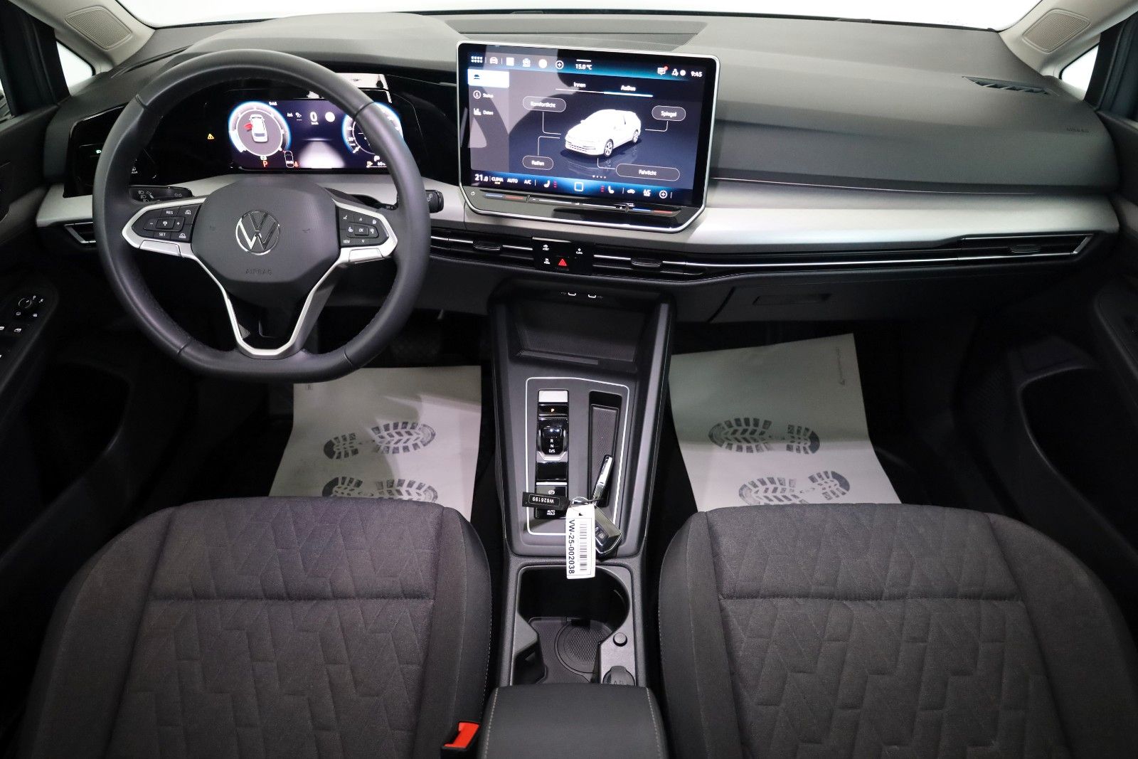 Fahrzeugabbildung Volkswagen Golf VIII Variant Goal, LED, Carplay, SH,ACC,AHK