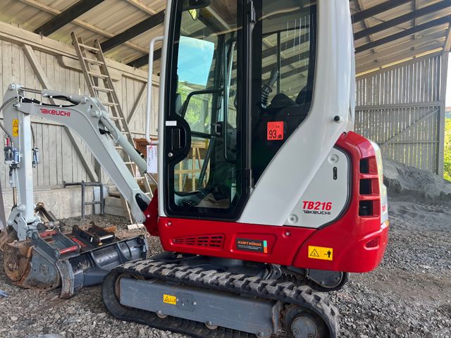 Takeuchi TB 216 V4 Powertilt 2x vorhanden