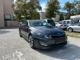 Kia Optima Spirit 1.7 CRDi Pano RüK ACC Xenon Sound - Kia Optima aus 2013