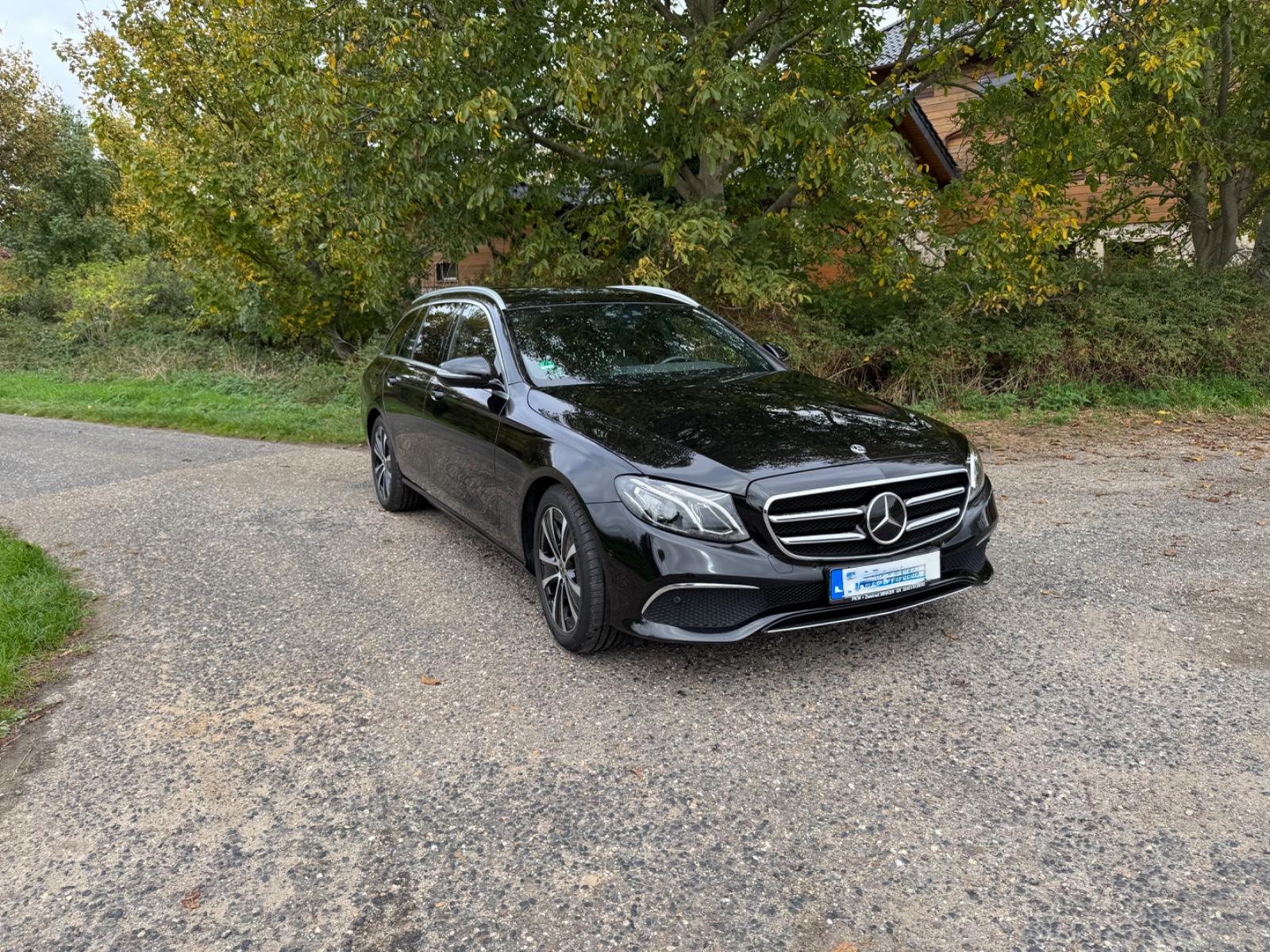 Mercedes-Benz E 300 d T Autom.