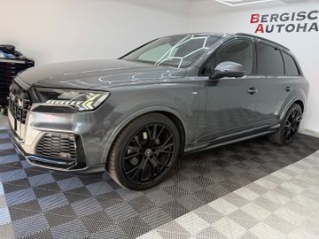 Audi Q7 - 3