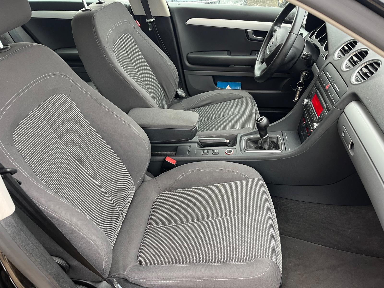 Seat Exeo 2012 — photo 8