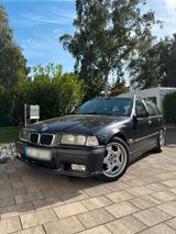 BMW E36 323i Touring - BMW 323: E36 323i