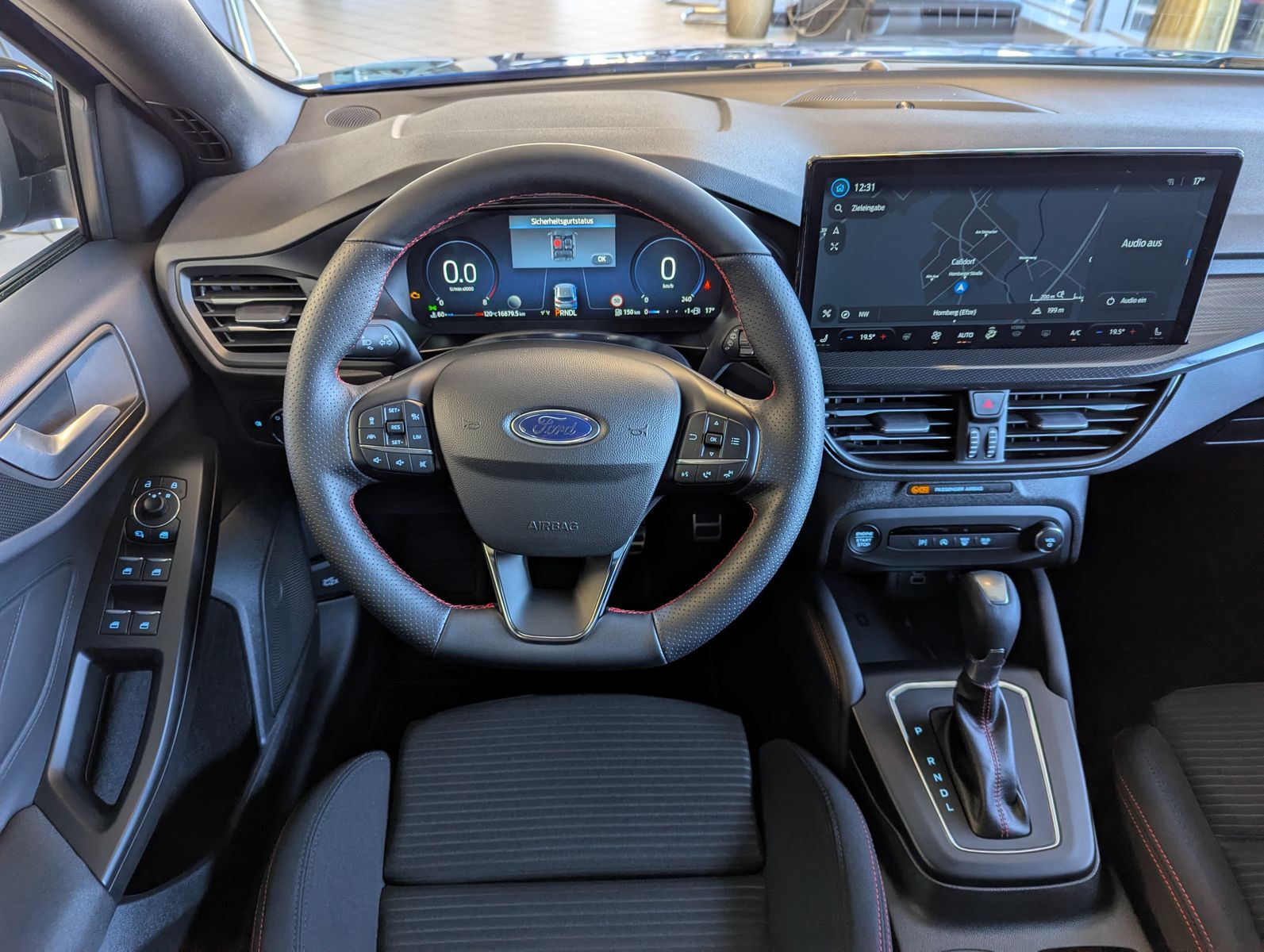 Fahrzeugabbildung Ford Focus 1.0 ST-Line X EB Matrix B&amp;O ACC Kamera 18"