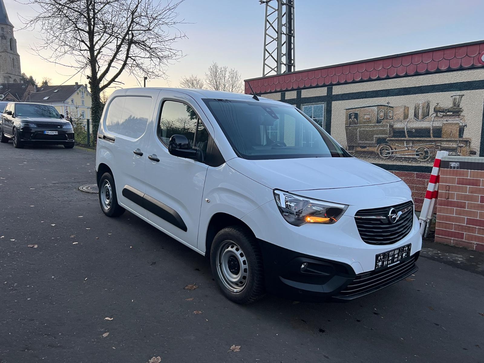 Opel Combo E Cargo Edition