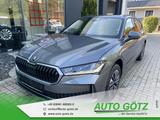 Skoda Superb Combi Selection DSG AHK*Navi*Matrix*ACC*K - Skoda Superb mit Benzin-Antrieb: Grau