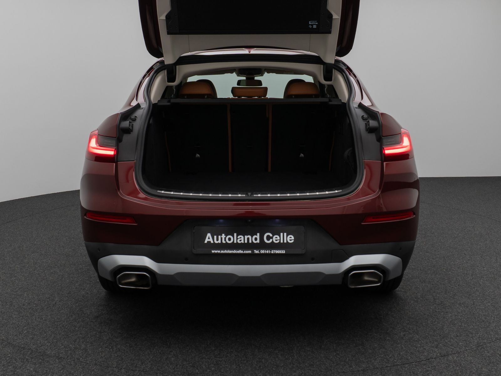 Fahrzeugabbildung BMW X4 xD30d Kamera DAB CockPitPlus AHK Sport LED