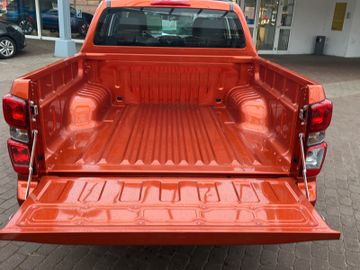 Fotografie des Isuzu D-MAX LS DoubleCab AWD SHZ 5 Jahre Garantie