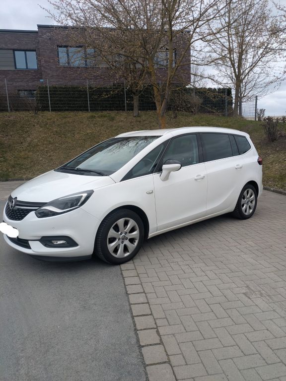 Image of Opel Zafira Tourer