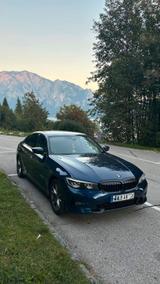 BMW 330i (G20) , 258 PS, 2019! Sehr Gepflegt! - BMW 330: 330i Se