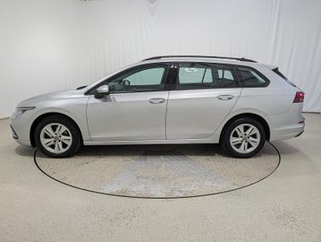 Volkswagen Golf - 3