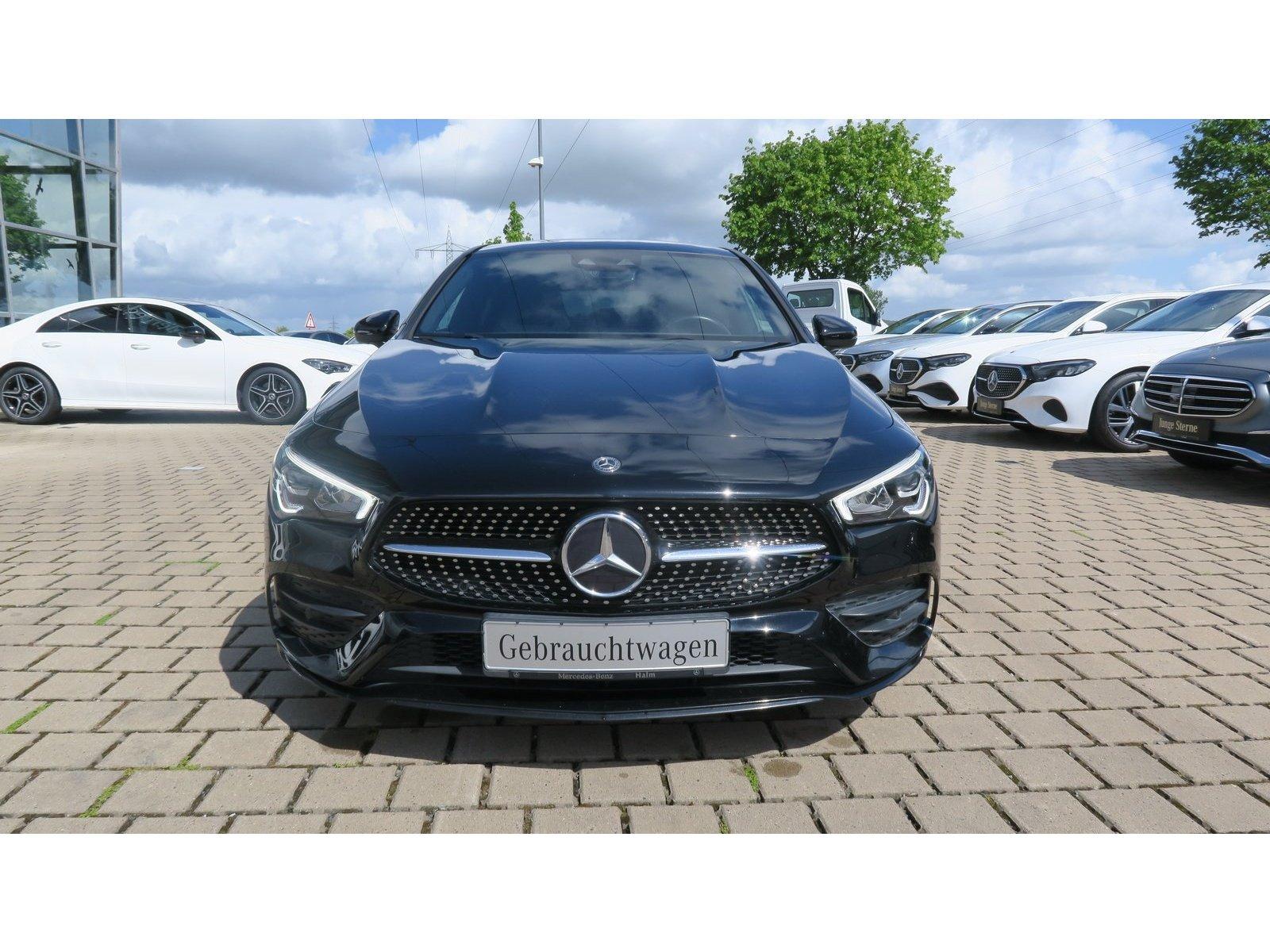 Mercedes-Benz CLA 200 Shooting Brake AMG 18" Panorama Ambiente