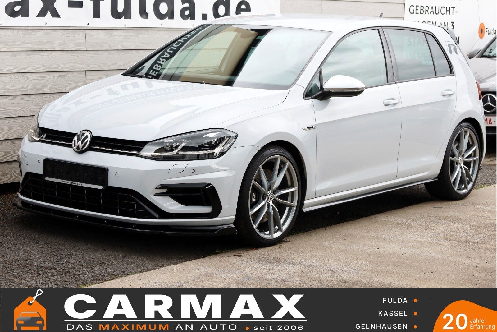 Fahrzeugabbildung Volkswagen Golf VII Lim. R 4M Navi,LED,PDC,Kamera,SH,SR+WR