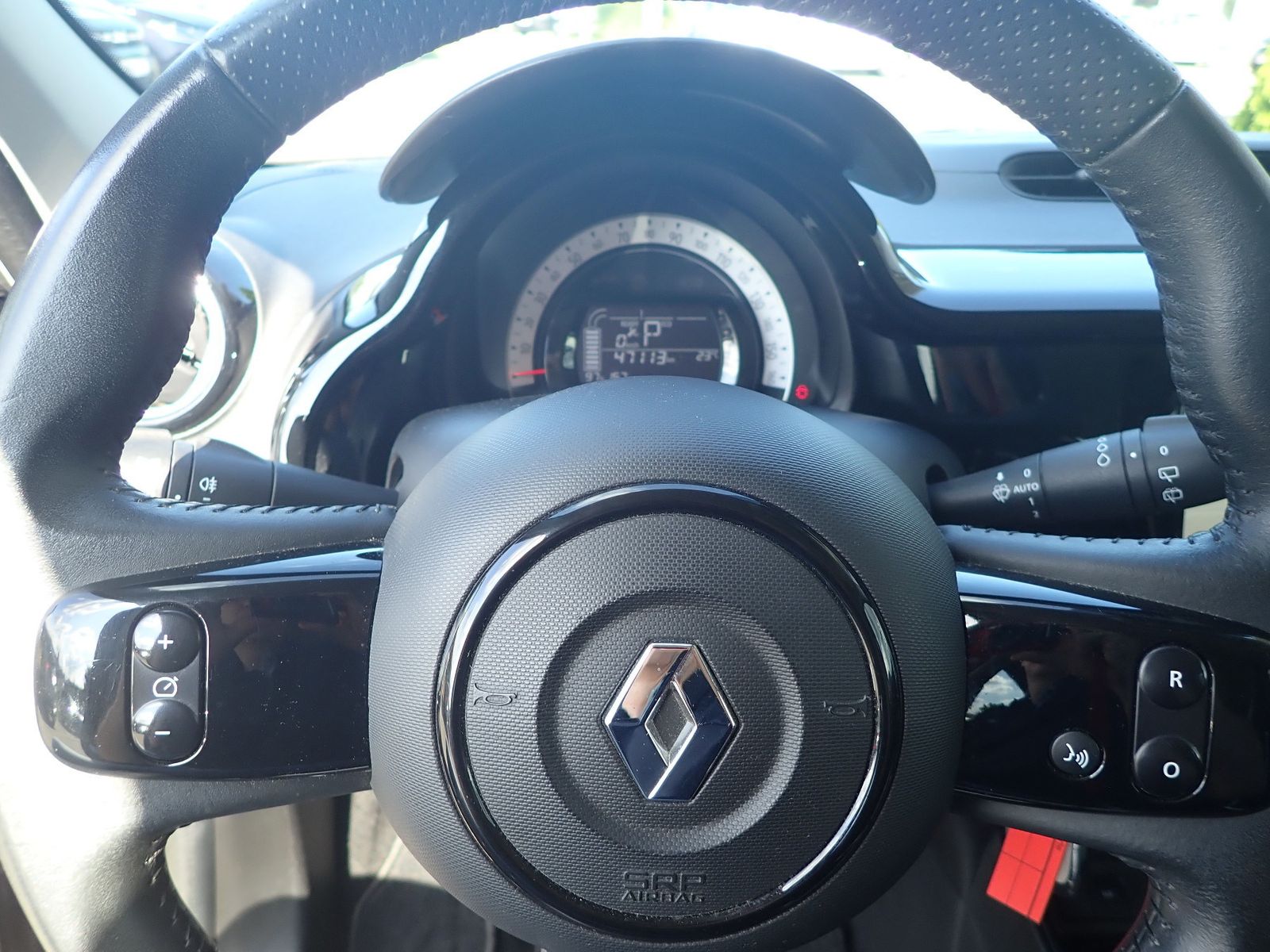 Fahrzeugabbildung Renault Twingo Urban Night Electric
