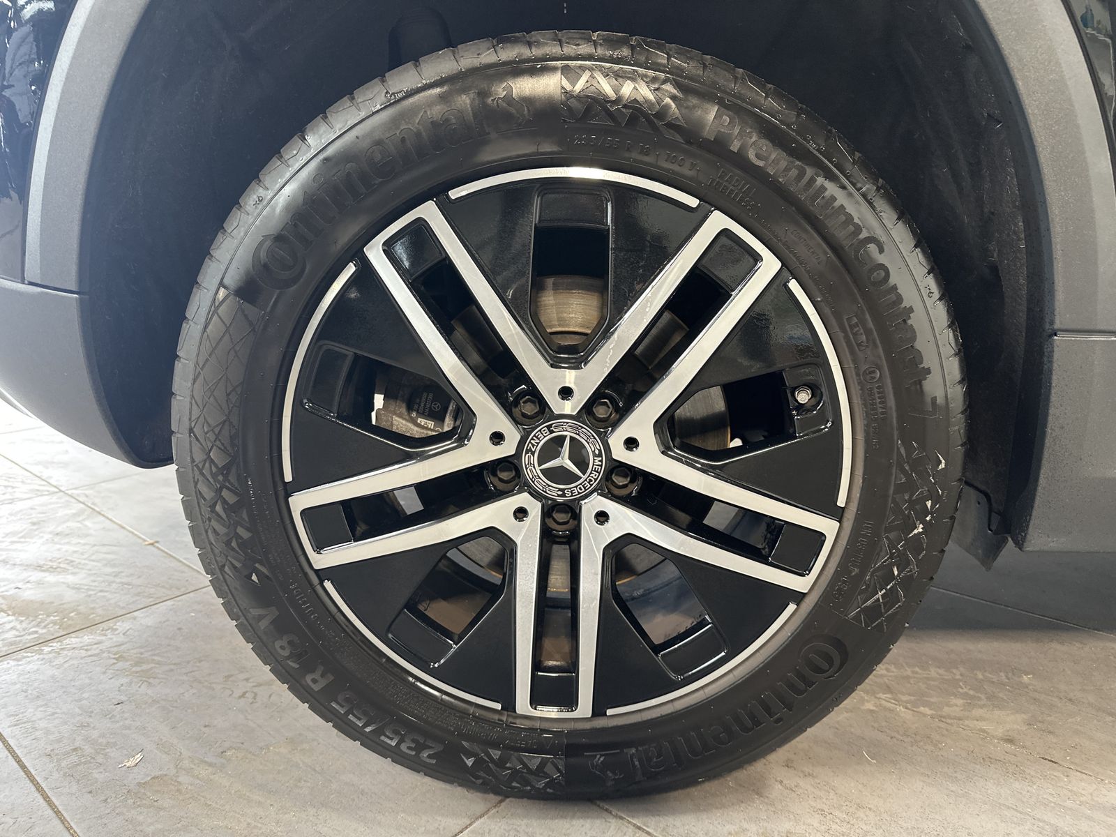 Fahrzeugabbildung Mercedes-Benz GLA 220d Progressive 4Matic NAV+KAMERA+VCOCK+SHZ