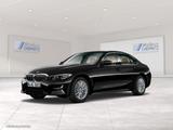 BMW 318i Luxury /Leder/Head-Up/Sportsitze/LED/Navi/u - BMW 318 in Chemnitz