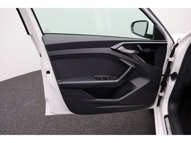 Fahrzeugabbildung Audi A1 Sportback 30 TFSI advanced Kamera SHZ