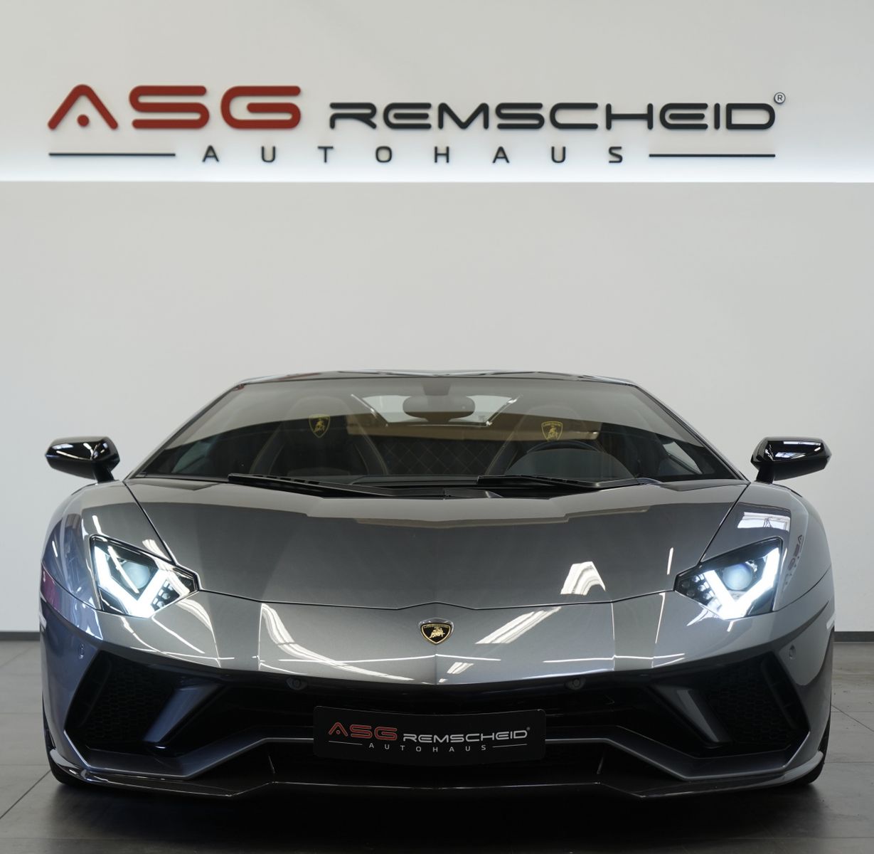 Lamborghini Aventador