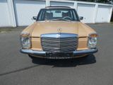 Mercedes-Benz 200 /8 W115 Einmaliger Zustand - Mercedes-Benz mit Benzin-Antrieb: W115