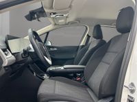 BMW 220 Active Tourer - Vorschau Bild 9