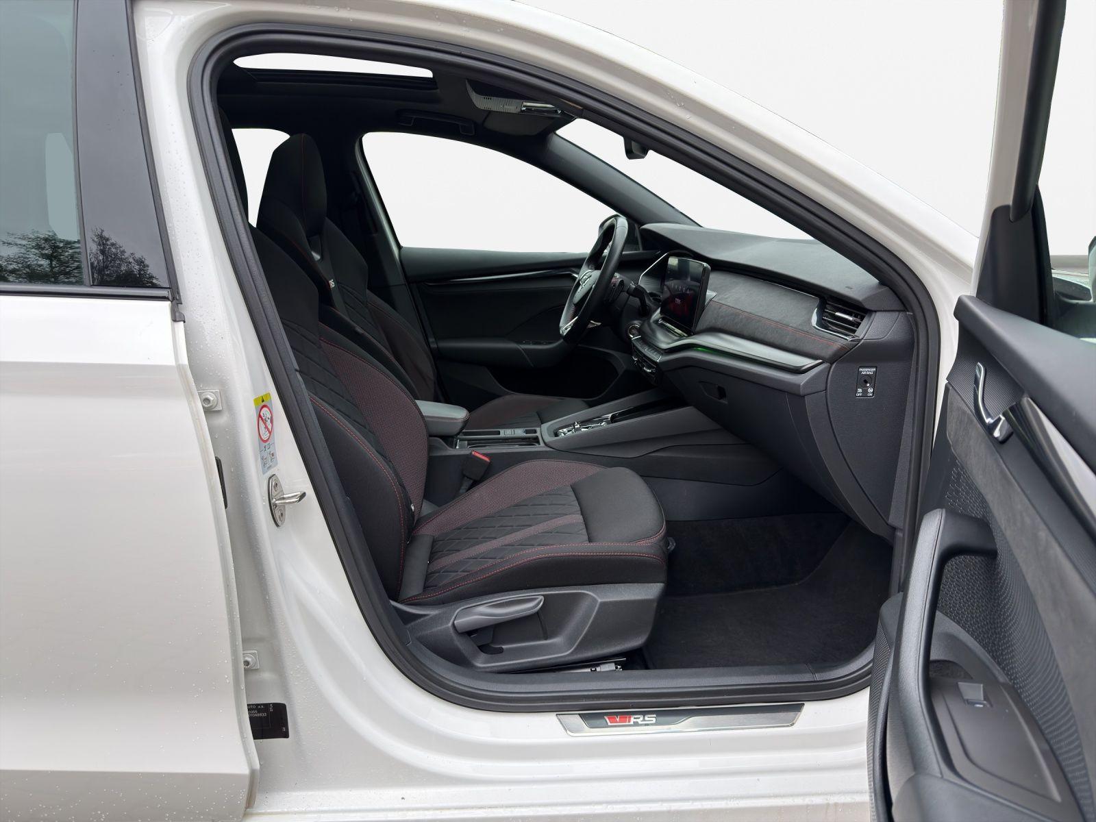 Skoda Octavia Combi RS 2.0 TDI LED*Navi*AHK*Panorama