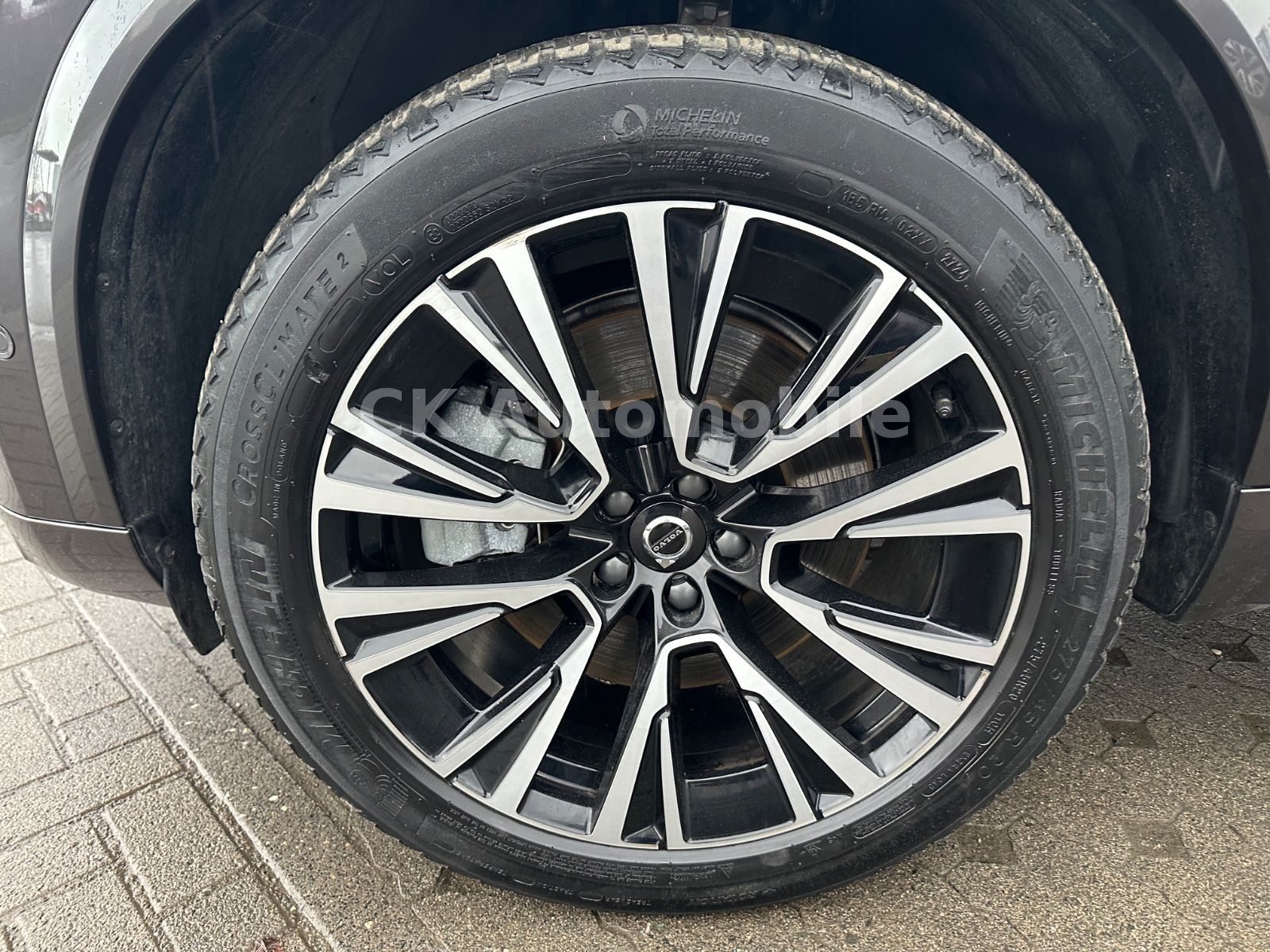 Fahrzeugabbildung Volvo XC90 Plus Bright Recharge AWD/BLIS/Pano/360°/AHK