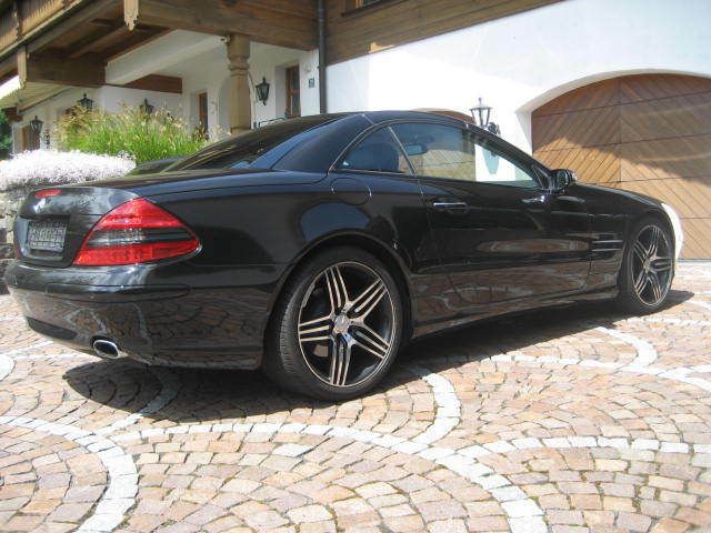 Mercedes-Benz SL 350 KEYLESS-GO 19"AMG COMAND XENON