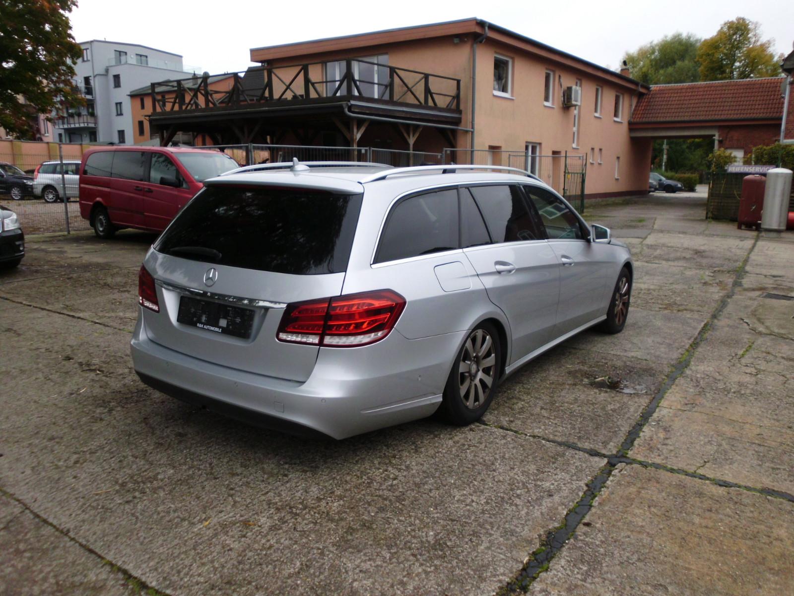 Mercedes-Benz E220 2013 — engine 2.143 cm³, 170 HP (125kW)