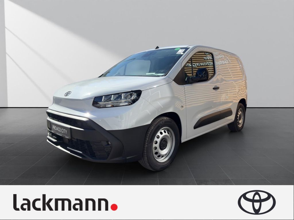 Toyota Proace City